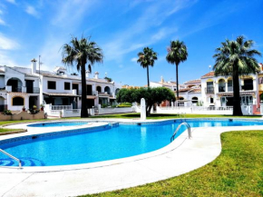 Welcoming House in Torrevieja with Shared Pool